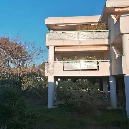 Apartment 44m2, Terrasse 17m2, Calme Et Verdoyant *